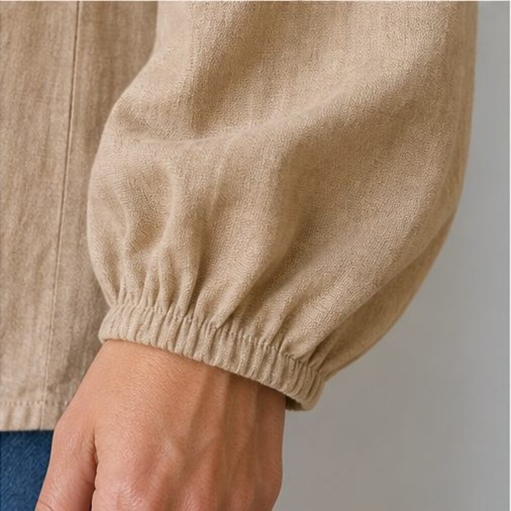 Camel Button Blouse - Picture 5 of 6